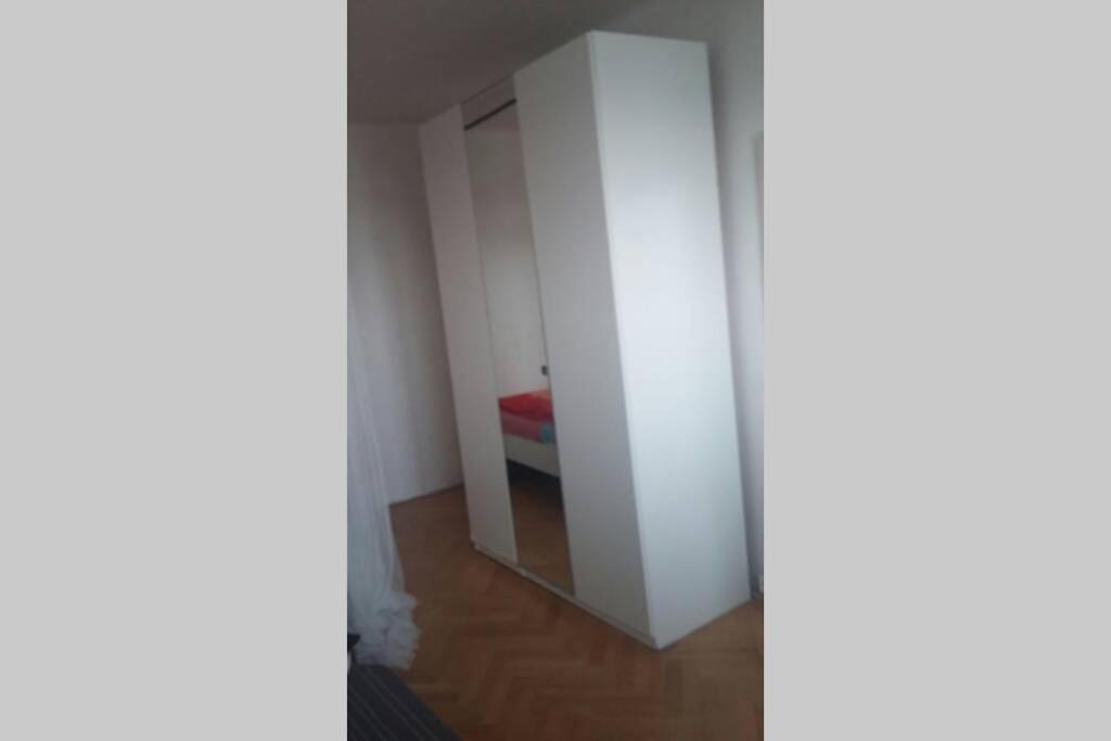 Room In Apartment Prague 3 Εξωτερικό φωτογραφία